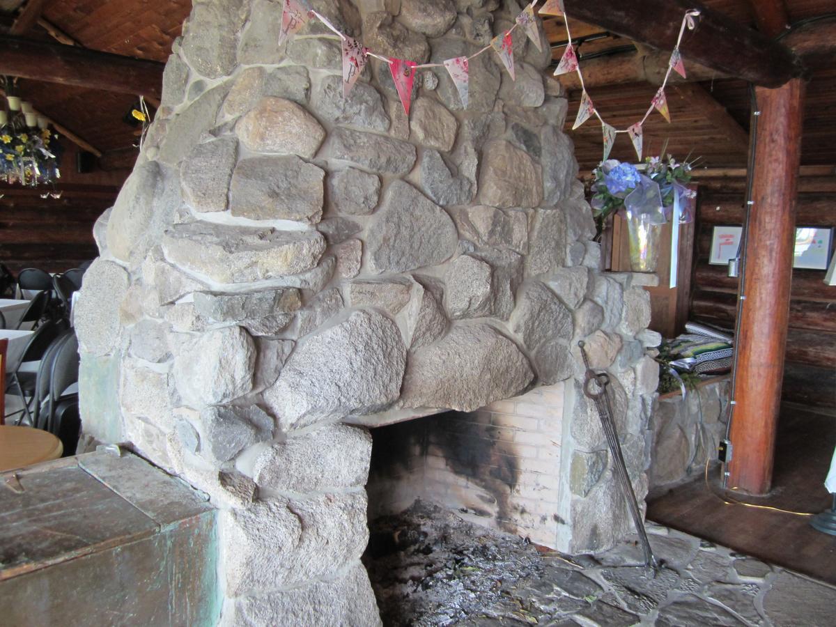 The Surf Lodge And Pub Gabriola Exterior foto