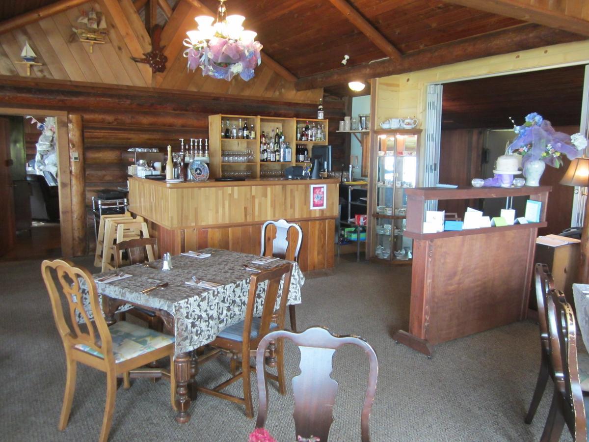 The Surf Lodge And Pub Gabriola Exterior foto